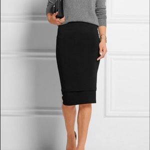 Roz&Ali black skirt